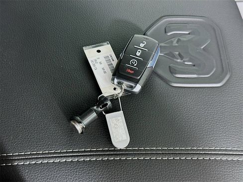 New 2026 RAM 4500 Tradesman 60CA Dually w/ Laramie Trim Package image 18