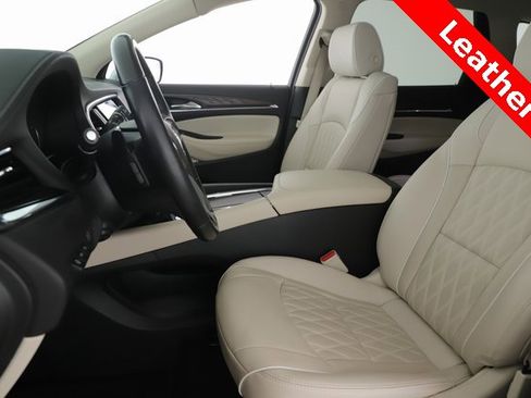 Used 2023 Buick Enclave Avenir image 16