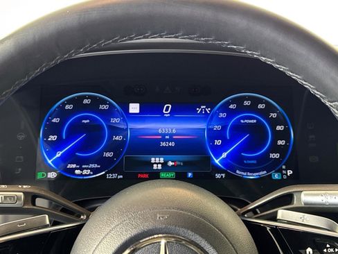 Used 2023 Mercedes-Benz EQS 580 4MATIC SUV image 12