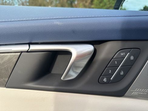 New 2026 Buick Enclave Avenir w/ Super Cruise Package AWD/4WD image 24