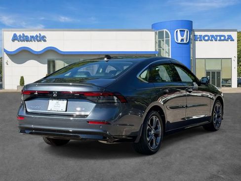 Certified 2025 Honda Accord EX-L image 5