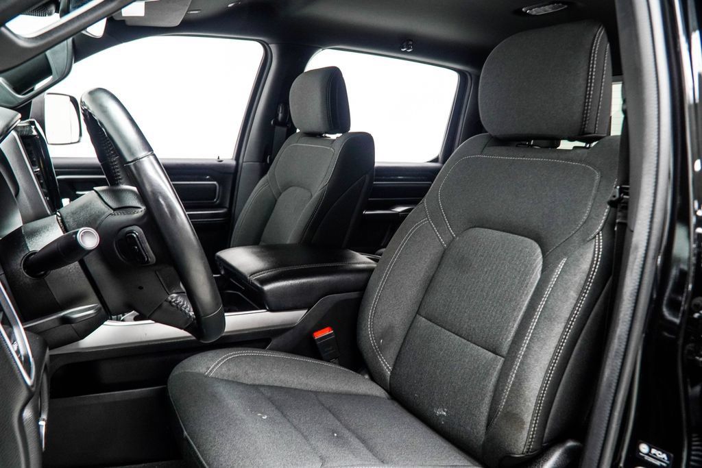 Used 2024 RAM 1500 Big Horn AWD/4WD image 35