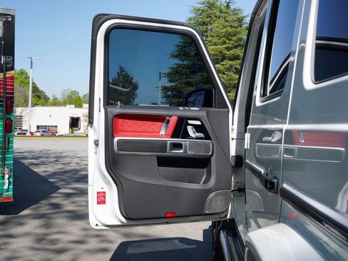 Used 2022 Mercedes-Benz G 63 AMG 4MATIC image 16