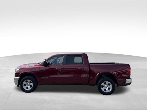 Used 2025 RAM 1500 Big Horn AWD/4WD image 9