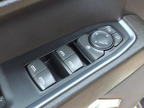 Used 2024 GMC Sierra 1500 Elevation AWD/4WD image 18