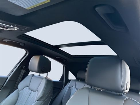 Used 2022 Audi Q5 2.0T Premium Plus image 25