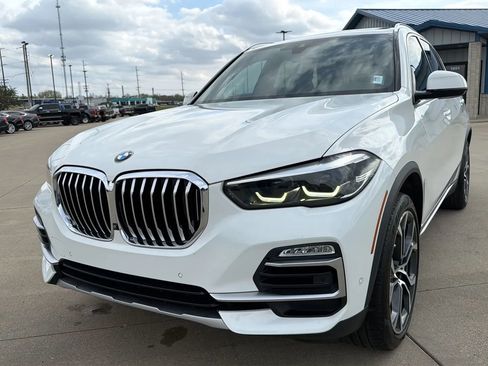 Used 2020 BMW X5 xDrive40i w/ Convenience Package image 3