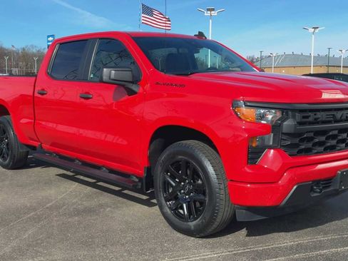 Certified 2023 Chevrolet Silverado 1500 Custom w/ LPO, Dark Essentials Package image 8
