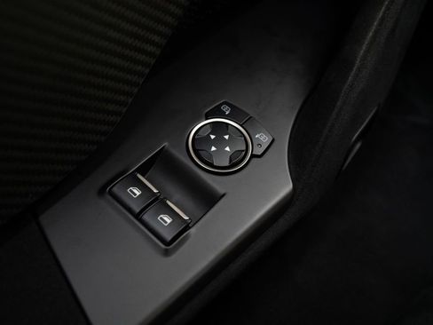 Used 2019 Ford GT RWD image 26