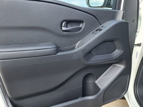New 2026 Nissan Frontier S image 17