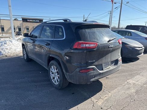 Used 2016 Jeep Cherokee Latitude image 7