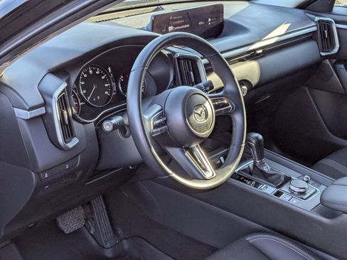 Used 2023 MAZDA CX-50 2.5 S w/ Preferred Plus Pkg image 12