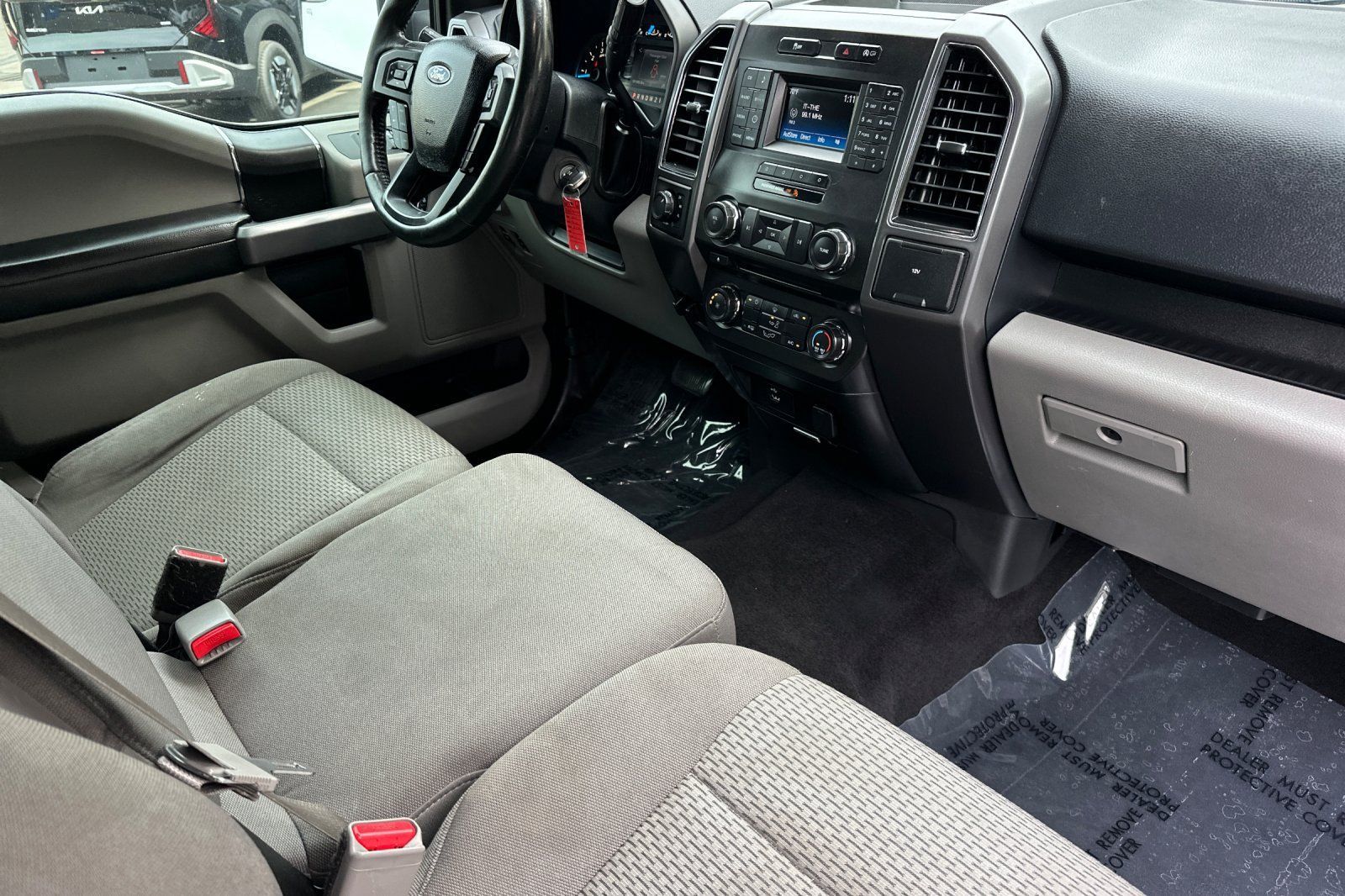 Used 2017 Ford F150 XLT w/ Equipment Group 301A Mid AWD/4WD image 16