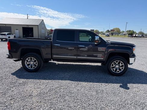 Used 2015 GMC Sierra 1500 SLT w/ SLT Crew Cab Value Package image 5