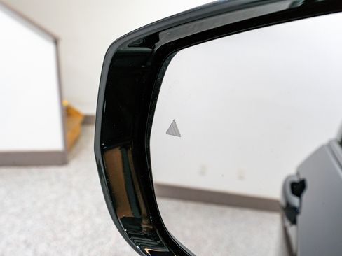 Used 2023 Jeep Grand Cherokee 4WD 4xe image 13