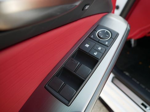 Used 2024 Lexus IS 500 image 19