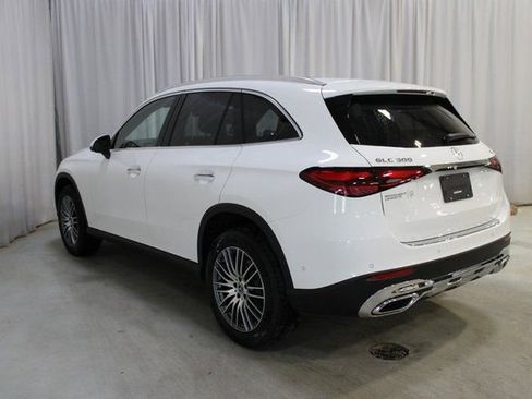 New 2026 Mercedes-Benz GLC 300 4MATIC image 4