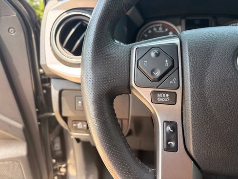 Used 2023 Toyota Tacoma SR5 RWD image 27
