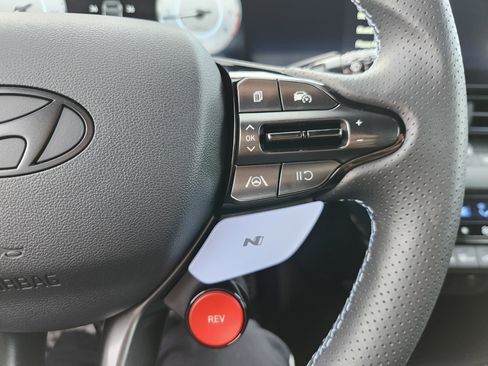 Used 2025 Hyundai Elantra N image 35