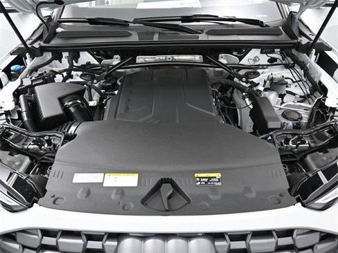 New 2025 Audi Q5 Prestige image 15
