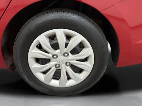 Used 2022 Hyundai Accent SE FWD image 27