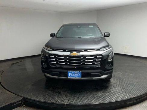 New 2026 Chevrolet Equinox LT w/ Safety and Technology Package FWD image 2