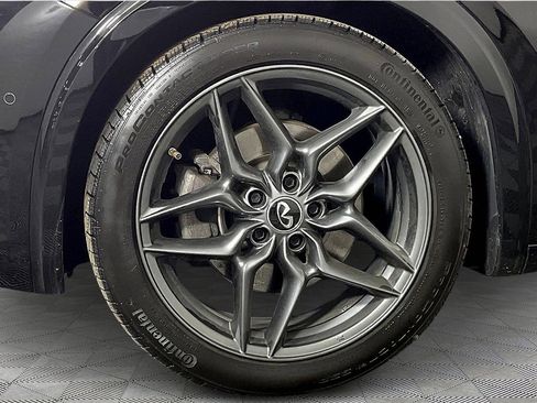 Used 2019 INFINITI QX30 image 34