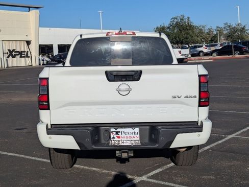 Certified 2024 Nissan Frontier SV w/ SV Convenience Package image 4