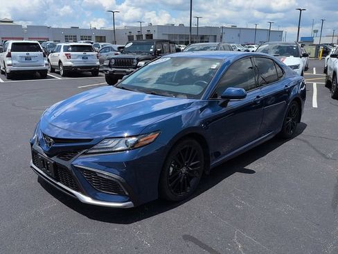 Certified 2023 Toyota Camry XSE FWD image 3