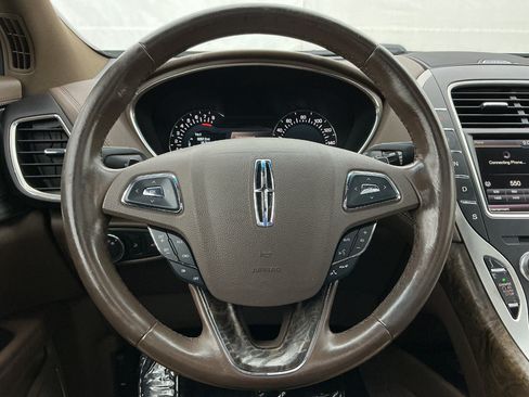 Used 2016 Lincoln MKX Reserve w/ Cargo Utility Package AWD/4WD image 34