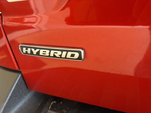 Used 2023 Ford Maverick XLT image 32