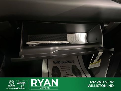 New 2026 RAM 2500 Laramie AWD/4WD image 45