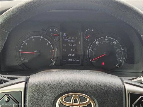Used 2021 Toyota 4Runner SR5 Premium w/ Moonroof Package RWD image 11
