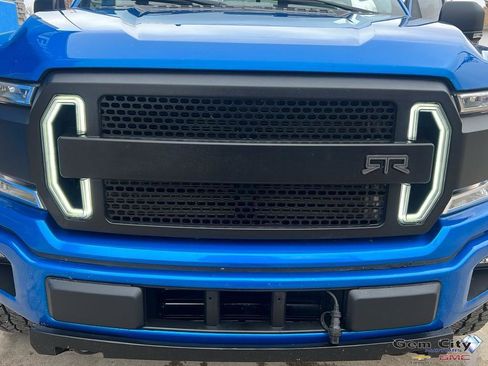 Used 2019 Ford F150 XLT w/ Equipment Group 302A Luxury image 4