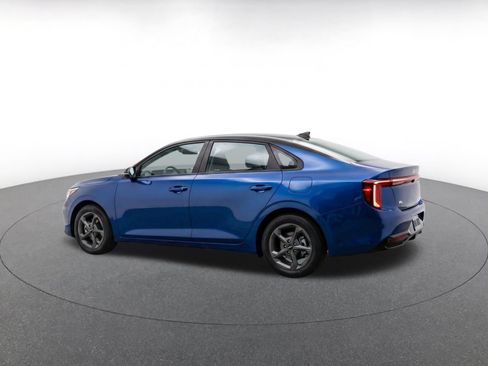 Used 2026 Kia K4 FWD image 5