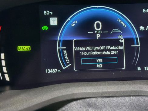 Used 2025 Toyota Camry LE w/ Convenience Package FWD image 19