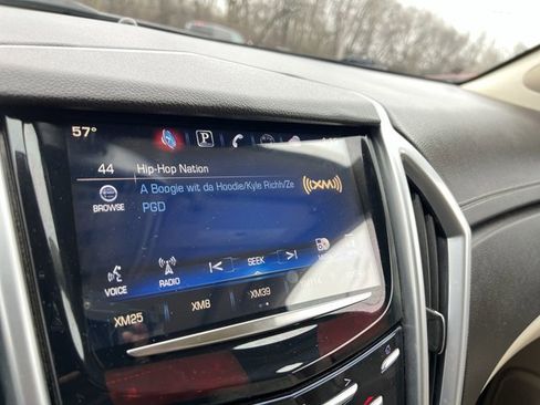 Used 2013 Cadillac SRX Luxury image 13