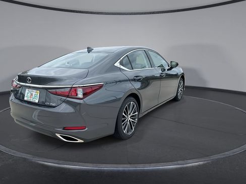 Used 2025 Lexus ES 350 w/ Premium Package FWD image 11
