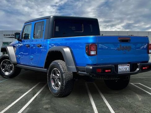 Used 2021 Jeep Gladiator Rubicon AWD/4WD image 10