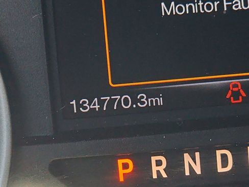 Used 2015 Ford F150 XLT w/ Equipment Group 302A Luxury RWD image 4