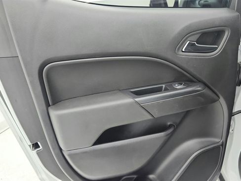 Used 2019 Chevrolet Colorado LT w/ LT Convenience Package image 40