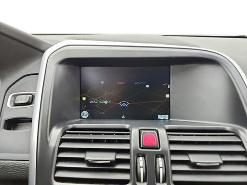 Used 2015 Volvo XC60 T5 Platinum w/ Protection Package AWD/4WD image 35