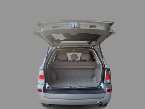 Used 2010 Mercury Mariner Premier FWD image 15