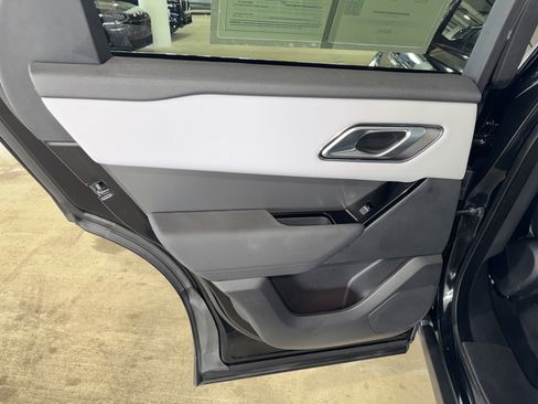 Used 2024 Land Rover Range Rover Velar Dynamic SE AWD/4WD image 19