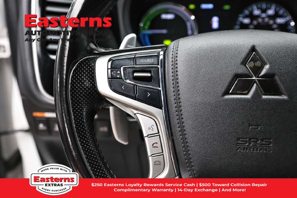 Used 2020 Mitsubishi Outlander SEL AWD/4WD image 15