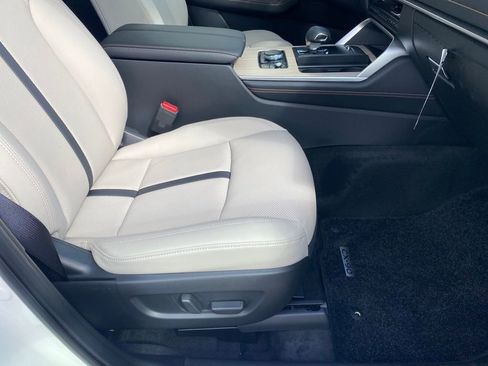 New 2026 MAZDA CX-90 3.3 Turbo w/ Preferred Package AWD/4WD image 23