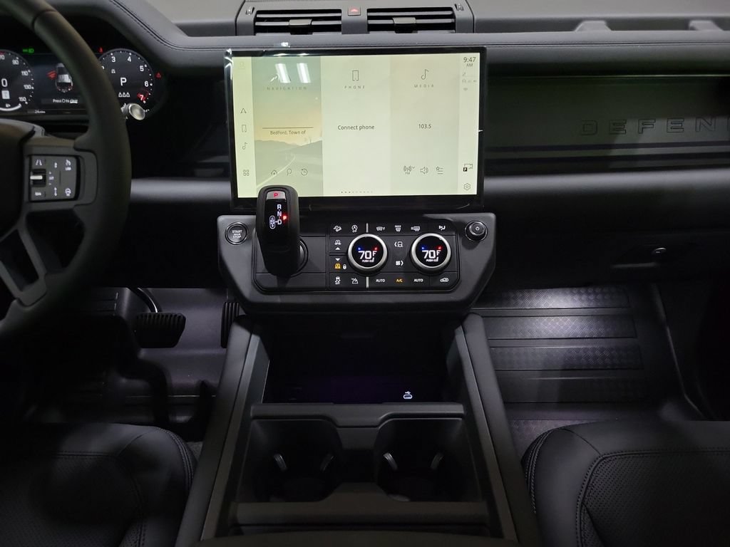 New 2026 Land Rover Defender 110 X-Dynamic SE AWD/4WD image 25