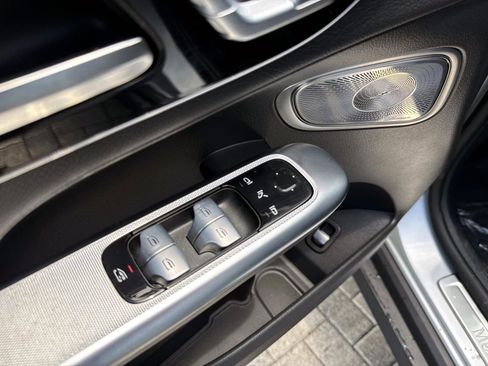 Certified 2023 Mercedes-Benz GLC 300 image 19