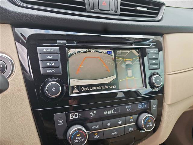 Used 2020 Nissan Rogue SV w/ Sun & Sound Touring Package AWD/4WD image 14