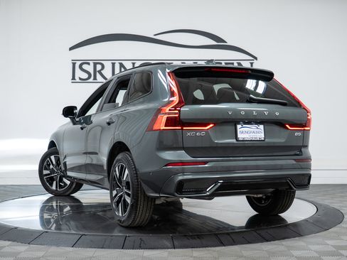 New 2026 Volvo XC60 B5 Plus w/ Climate Package image 28